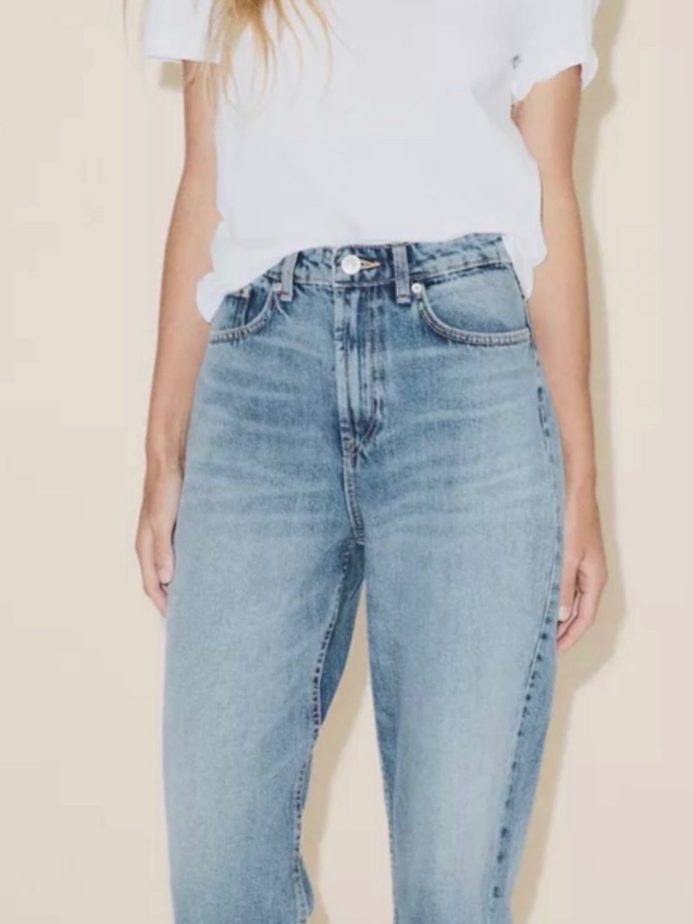 ZARA TRF Mom Fit High-Waist Jeans